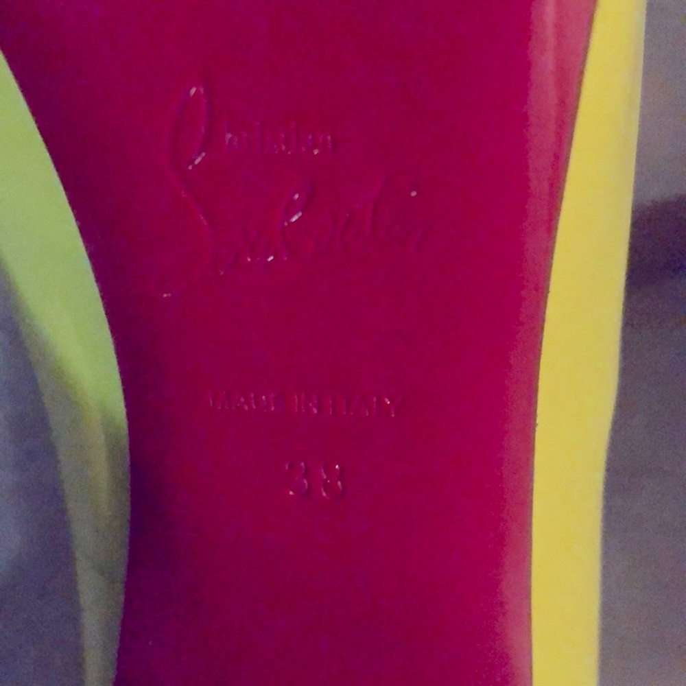 CL Yellow so Kate pumps